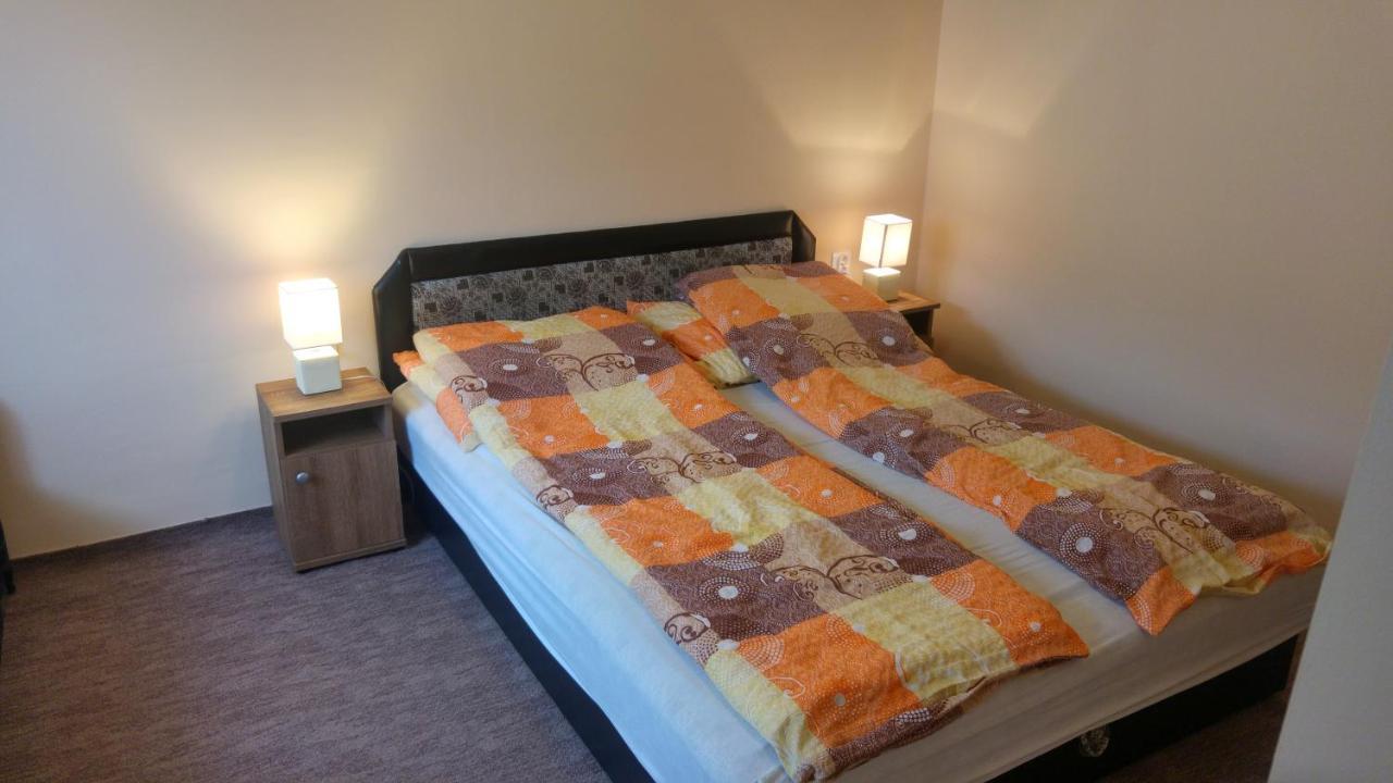 Rozika Apartman Ii. Hajdúszoboszló Zewnętrze zdjęcie