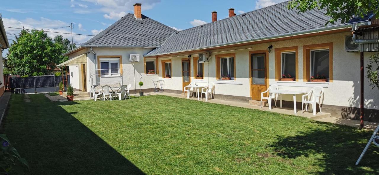Rozika Apartman Ii. Hajdúszoboszló Zewnętrze zdjęcie